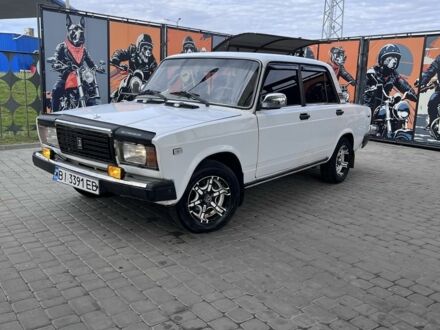 Белый ВАЗ 2107, объемом двигателя 1.5 л и пробегом 158 тыс. км за 1150 $, фото 1 на Automoto.ua