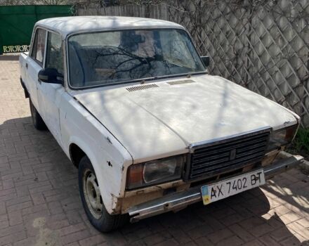 Белый ВАЗ 2107, объемом двигателя 0 л и пробегом 67 тыс. км за 230 $, фото 1 на Automoto.ua