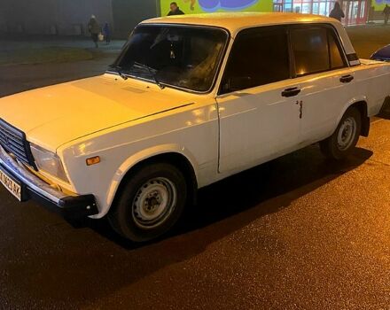Белый ВАЗ 2107, объемом двигателя 1.5 л и пробегом 99 тыс. км за 800 $, фото 1 на Automoto.ua