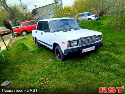 Білий ВАЗ 2107, об'ємом двигуна 1.3 л та пробігом 0 тис. км за 450 $, фото 1 на Automoto.ua