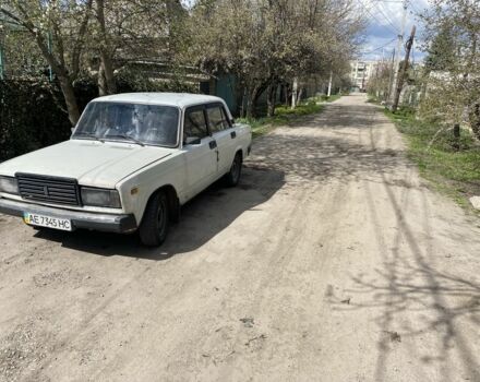 Белый ВАЗ 2107, объемом двигателя 1.5 л и пробегом 222 тыс. км за 415 $, фото 1 на Automoto.ua
