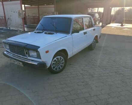 Белый ВАЗ 2107, объемом двигателя 1.5 л и пробегом 453 тыс. км за 520 $, фото 1 на Automoto.ua