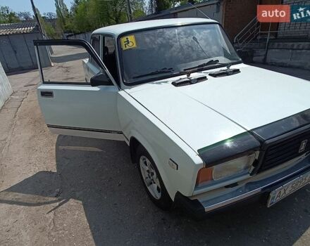 Белый ВАЗ 2107, объемом двигателя 1.57 л и пробегом 5 тыс. км за 1026 $, фото 1 на Automoto.ua