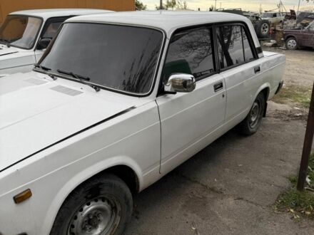 ВАЗ 2107 1994 в Одессе на Automoto.ua Белый ВАЗ 2107, объемом двигателя 0 л и пробегом 200 тыс. км за 600 $, фото 1 на Automoto.ua