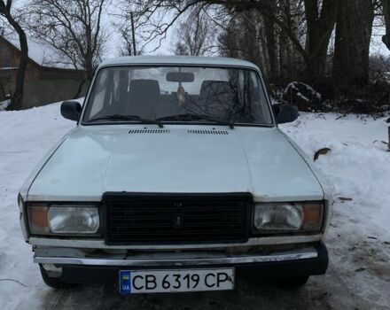 Белый ВАЗ 2107, объемом двигателя 1.6 л и пробегом 3 тыс. км за 556 $, фото 1 на Automoto.ua