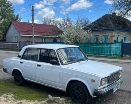 Белый ВАЗ 2107, объемом двигателя 1.3 л и пробегом 200 тыс. км за 434 $, фото 1 на Automoto.ua