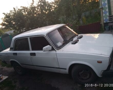Белый ВАЗ 2107, объемом двигателя 1.6 л и пробегом 100 тыс. км за 18 $, фото 1 на Automoto.ua