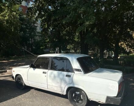 Белый ВАЗ 2107, объемом двигателя 1.5 л и пробегом 1 тыс. км за 449 $, фото 1 на Automoto.ua