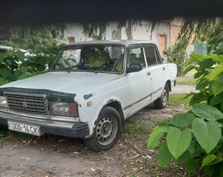Белый ВАЗ 2107, объемом двигателя 1.6 л и пробегом 59 тыс. км за 411 $, фото 1 на Automoto.ua