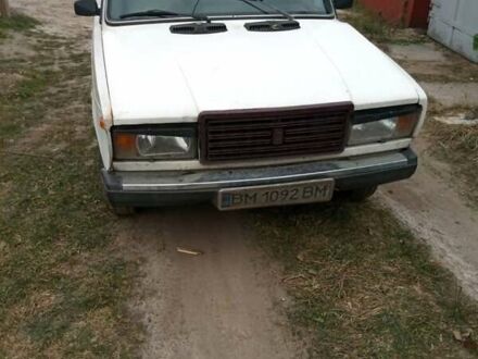 Белый ВАЗ 2107, объемом двигателя 1.57 л и пробегом 100 тыс. км за 700 $, фото 1 на Automoto.ua