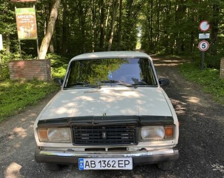 Белый ВАЗ 2107, объемом двигателя 1.5 л и пробегом 1 тыс. км за 402 $, фото 1 на Automoto.ua