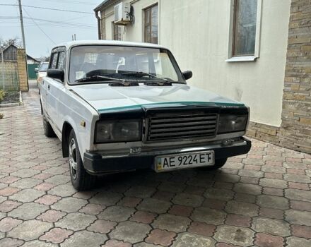 Белый ВАЗ 2107, объемом двигателя 1.5 л и пробегом 150 тыс. км за 400 $, фото 1 на Automoto.ua