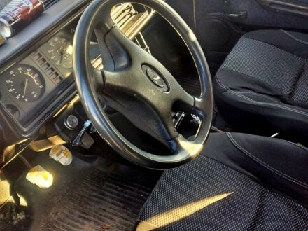 Білий ВАЗ 2107, об'ємом двигуна 1.5 л та пробігом 0 тис. км за 1000 $, фото 1 на Automoto.ua