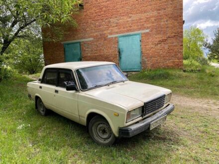 ВАЗ 2107 1996 у Славуте на Automoto.ua Білий ВАЗ 2107, об'ємом двигуна 1.5 л та пробігом 77 тис. км за 450 $, фото 1 на Automoto.ua