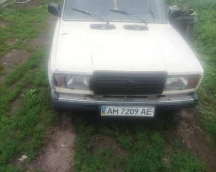 Белый ВАЗ 2107, объемом двигателя 1.5 л и пробегом 350 тыс. км за 650 $, фото 1 на Automoto.ua