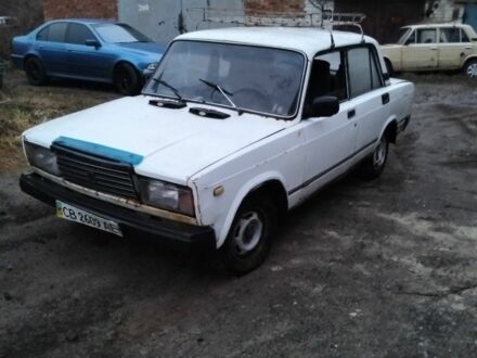 Белый ВАЗ 2107, объемом двигателя 1.6 л и пробегом 56 тыс. км за 450 $, фото 1 на Automoto.ua