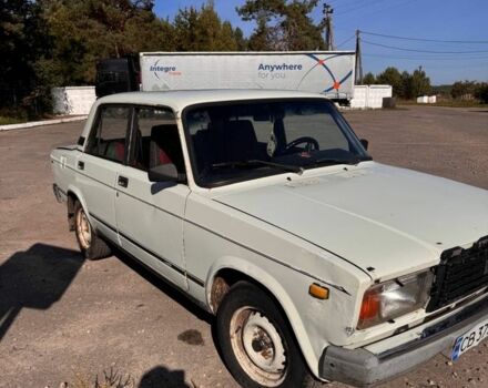 Белый ВАЗ 2107, объемом двигателя 0 л и пробегом 15 тыс. км за 602 $, фото 1 на Automoto.ua