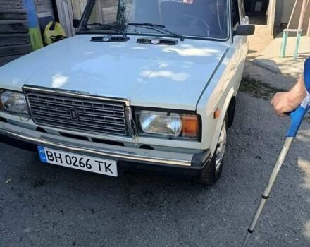 Білий ВАЗ 2107, об'ємом двигуна 1.45 л та пробігом 28 тис. км за 2000 $, фото 1 на Automoto.ua
