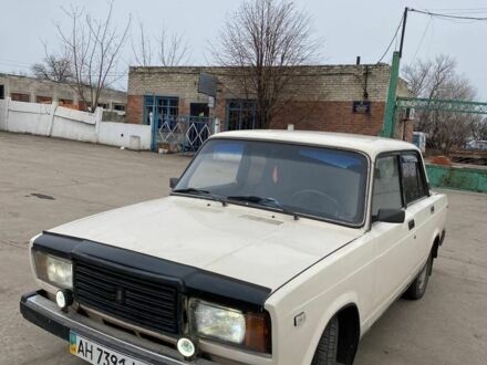 Белый ВАЗ 2107, объемом двигателя 1.5 л и пробегом 243 тыс. км за 710 $, фото 1 на Automoto.ua