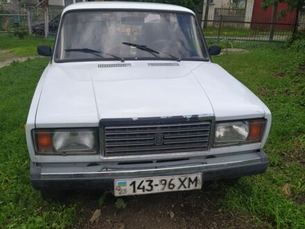 ВАЗ 2107 1996 у Хмельницькому на Automoto.ua Білий ВАЗ 2107, об'ємом двигуна 0 л та пробігом 100 тис. км за 1200 $, фото 1 на Automoto.ua