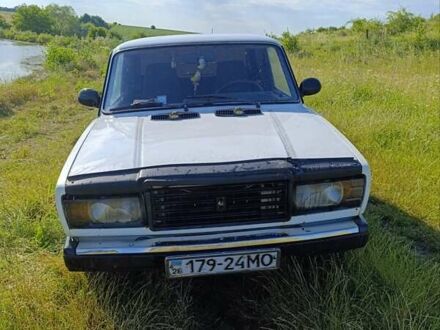 Білий ВАЗ 2107, об'ємом двигуна 1 л та пробігом 88 тис. км за 550 $, фото 1 на Automoto.ua