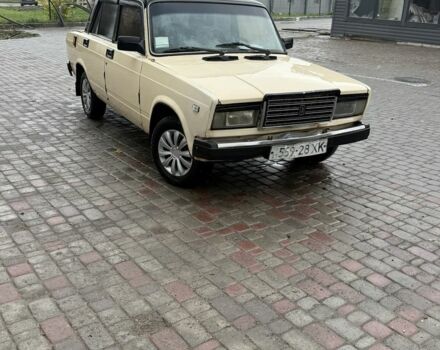 Белый ВАЗ 2107, объемом двигателя 1.5 л и пробегом 33 тыс. км за 650 $, фото 1 на Automoto.ua