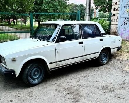 Белый ВАЗ 2107, объемом двигателя 1.45 л и пробегом 76 тыс. км за 600 $, фото 1 на Automoto.ua