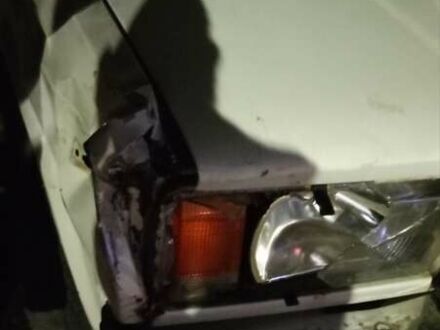 ВАЗ 2107 1997 у Львові на Automoto.ua Білий ВАЗ 2107, об'ємом двигуна 1.6 л та пробігом 88 тис. км за 482 $, фото 1 на Automoto.ua
