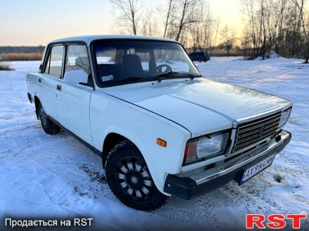 ВАЗ 2107 1997 в Харькове на Automoto.ua Белый ВАЗ 2107, объемом двигателя 1.5 л и пробегом 0 тыс. км за 1250 $, фото 1 на Automoto.ua