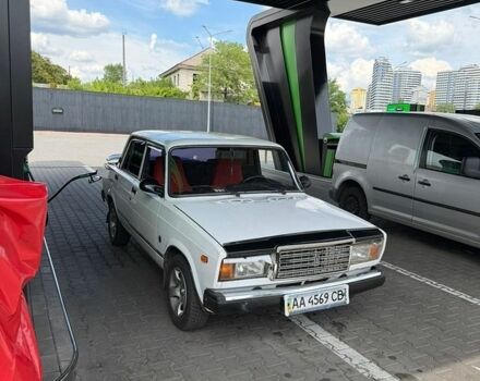 Белый ВАЗ 2107, объемом двигателя 0 л и пробегом 270 тыс. км за 900 $, фото 1 на Automoto.ua