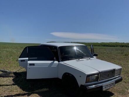 Белый ВАЗ 2107, объемом двигателя 0 л и пробегом 1 тыс. км за 496 $, фото 1 на Automoto.ua
