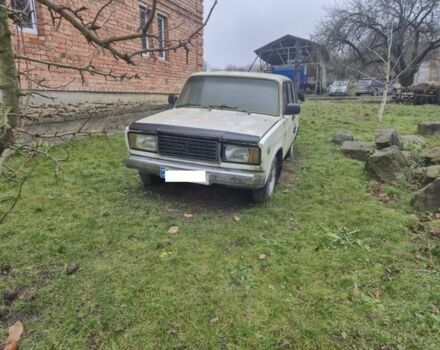 Белый ВАЗ 2107, объемом двигателя 1.5 л и пробегом 105 тыс. км за 600 $, фото 1 на Automoto.ua