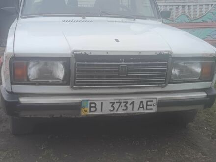 Белый ВАЗ 2107, объемом двигателя 1.5 л и пробегом 2 тыс. км за 271 $, фото 1 на Automoto.ua