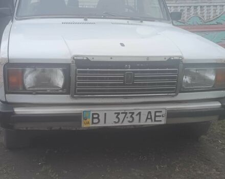 Белый ВАЗ 2107, объемом двигателя 1.5 л и пробегом 2 тыс. км за 271 $, фото 1 на Automoto.ua