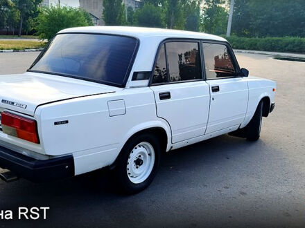 Білий ВАЗ 2107, об'ємом двигуна 1.5 л та пробігом 250 тис. км за 1457 $, фото 1 на Automoto.ua