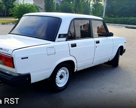 Белый ВАЗ 2107, объемом двигателя 1.5 л и пробегом 250 тыс. км за 1457 $, фото 1 на Automoto.ua