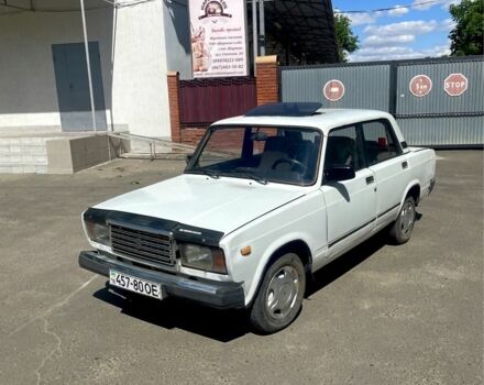 Белый ВАЗ 2107, объемом двигателя 0 л и пробегом 200 тыс. км за 655 $, фото 1 на Automoto.ua