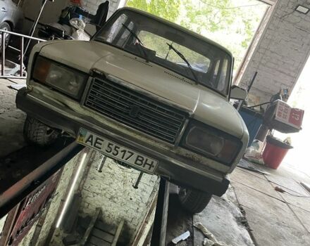 Белый ВАЗ 2107, объемом двигателя 1.5 л и пробегом 1000 тыс. км за 400 $, фото 1 на Automoto.ua