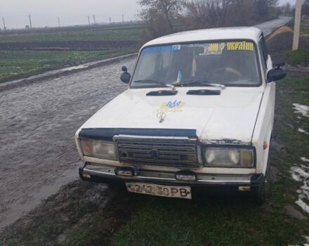 Белый ВАЗ 2107, объемом двигателя 6 л и пробегом 40 тыс. км за 502 $, фото 1 на Automoto.ua