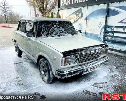 Білий ВАЗ 2107, об'ємом двигуна 1.5 л та пробігом 300 тис. км за 950 $, фото 1 на Automoto.ua
