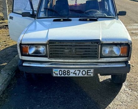 Белый ВАЗ 2107, объемом двигателя 1.6 л и пробегом 195 тыс. км за 1200 $, фото 1 на Automoto.ua