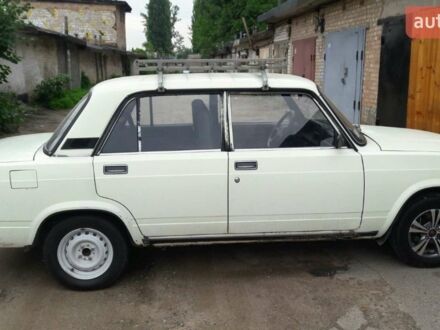 Білий ВАЗ 2107, об'ємом двигуна 1.6 л та пробігом 186 тис. км за 1500 $, фото 1 на Automoto.ua