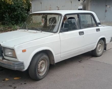 Белый ВАЗ 2107, объемом двигателя 0 л и пробегом 57 тыс. км за 450 $, фото 1 на Automoto.ua