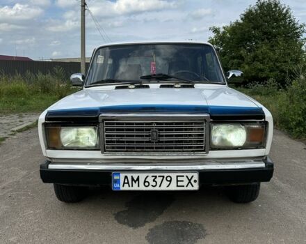 Белый ВАЗ 2107, объемом двигателя 1.5 л и пробегом 3 тыс. км за 1100 $, фото 1 на Automoto.ua