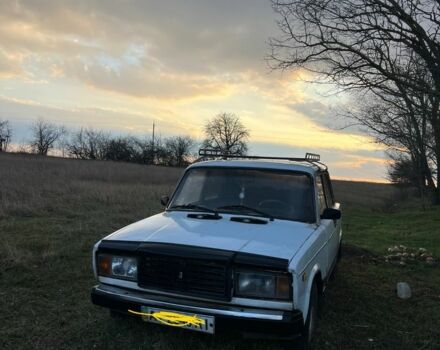 Белый ВАЗ 2107, объемом двигателя 1.6 л и пробегом 180 тыс. км за 790 $, фото 1 на Automoto.ua