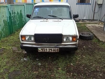 Белый ВАЗ 2107, объемом двигателя 1.5 л и пробегом 1 тыс. км за 578 $, фото 1 на Automoto.ua