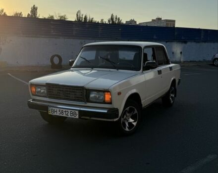 Белый ВАЗ 2107, объемом двигателя 1.5 л и пробегом 53 тыс. км за 1100 $, фото 1 на Automoto.ua