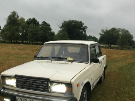 ВАЗ 2107 2000 в Хмельнике на Automoto.ua Белый ВАЗ 2107, объемом двигателя 1.5 л и пробегом 230 тыс. км за 594 $, фото 1 на Automoto.ua