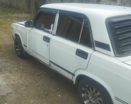 Белый ВАЗ 2107, объемом двигателя 1.5 л и пробегом 133 тыс. км за 1300 $, фото 1 на Automoto.ua