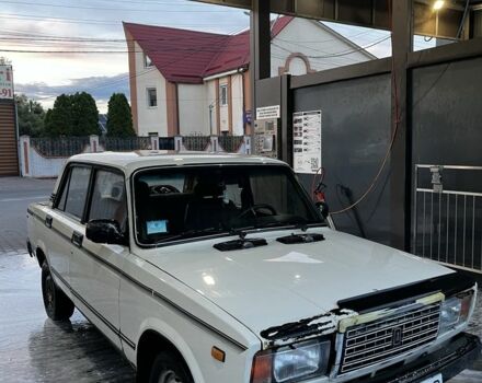 Белый ВАЗ 2107, объемом двигателя 1.5 л и пробегом 3 тыс. км за 1200 $, фото 1 на Automoto.ua